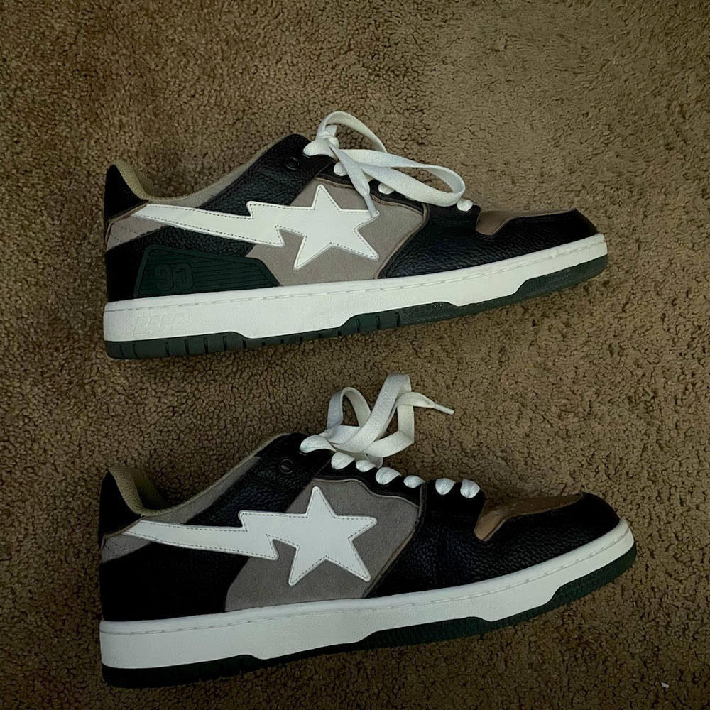 Bape ape stas Brown Ivory.
